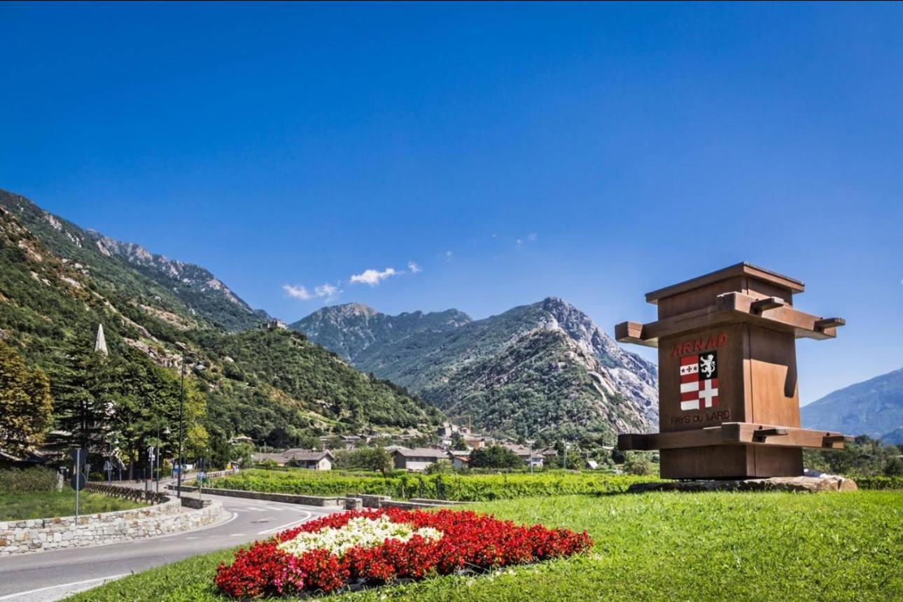 Appartamento La Torre Arnad Esterno foto